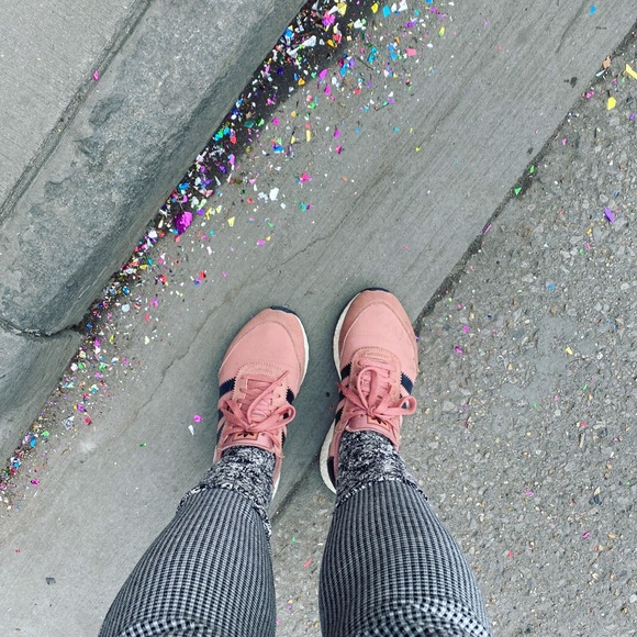 {meet your buyer/seller} - Picture 4 of 7